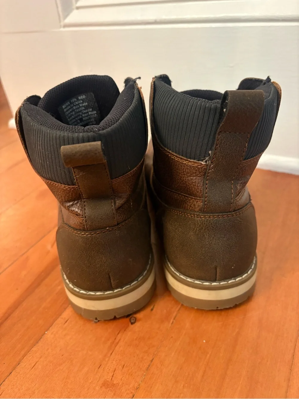 Men's Brown Leather Lace-Up Boots